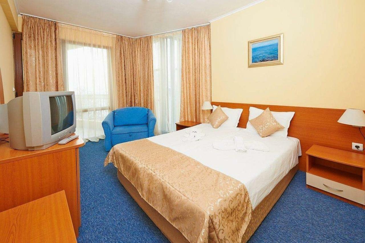 Paradise Hotel & Relax Center Pomorie Exterior foto
